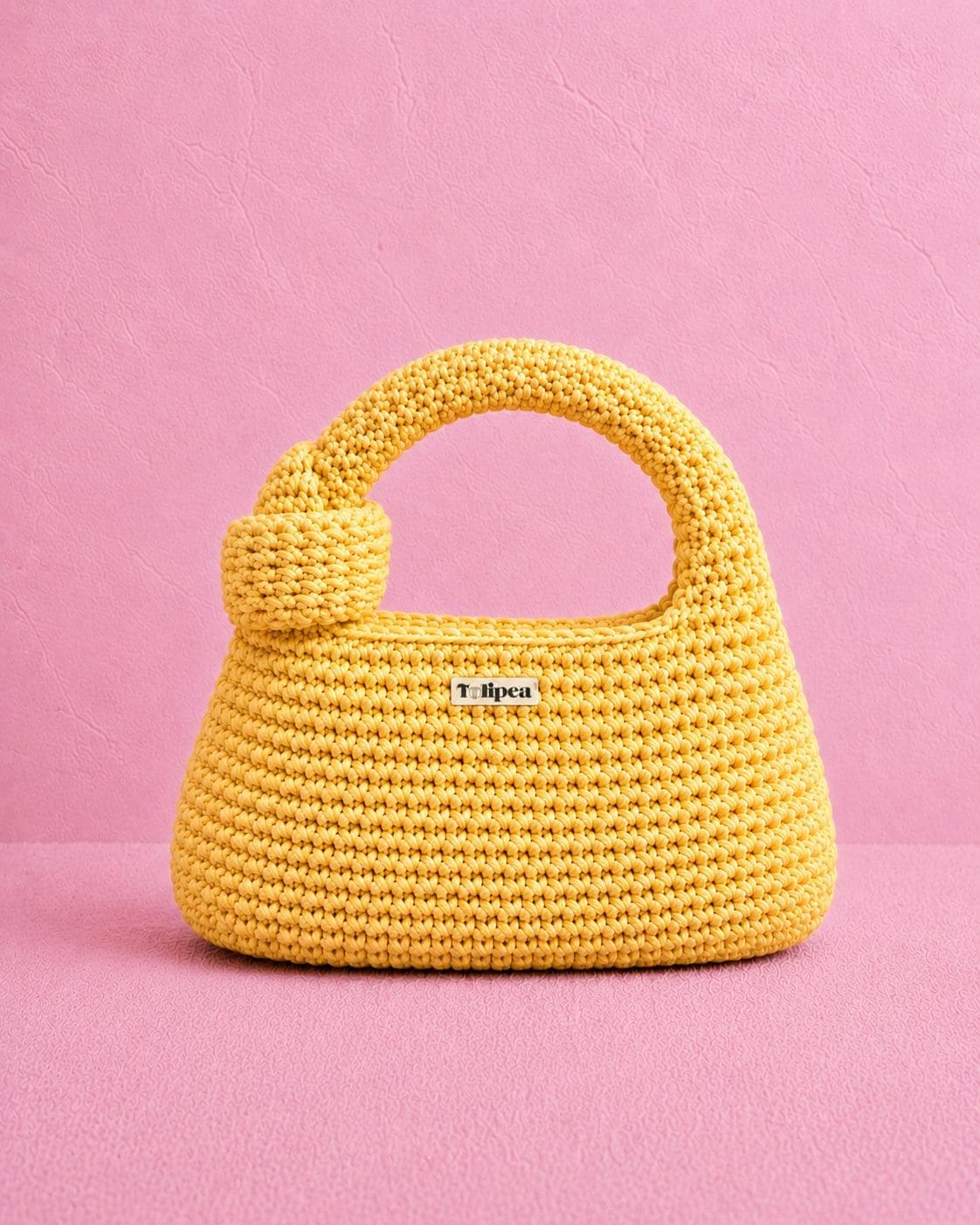 Estella Knot