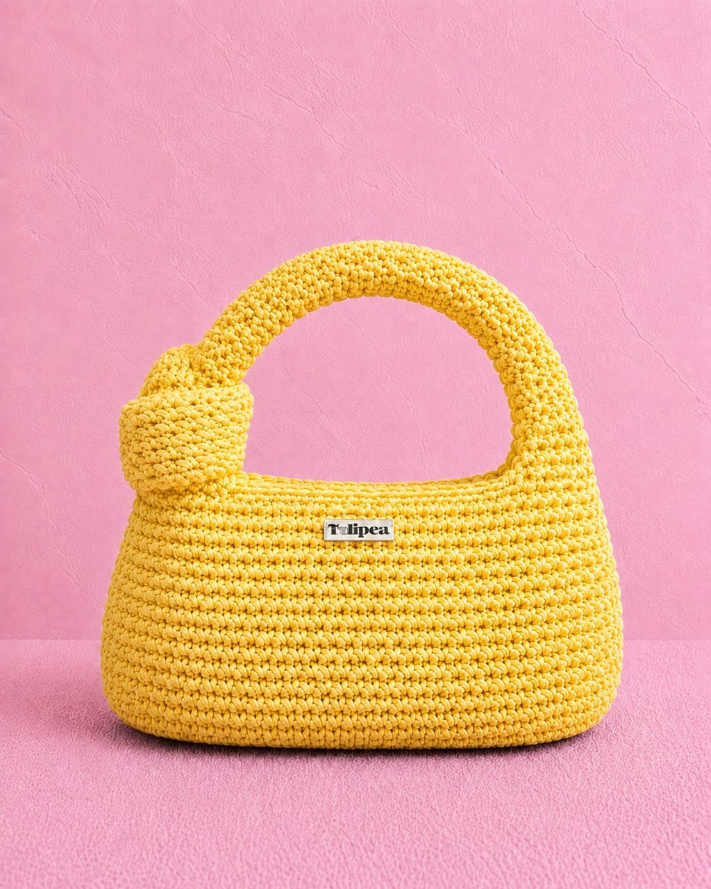 Estella Knot